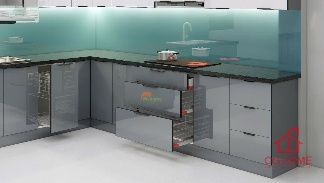 Tủ bếp được tích hợp giá dao thớt, giá xoong nồi, khay chia thìa dĩa...